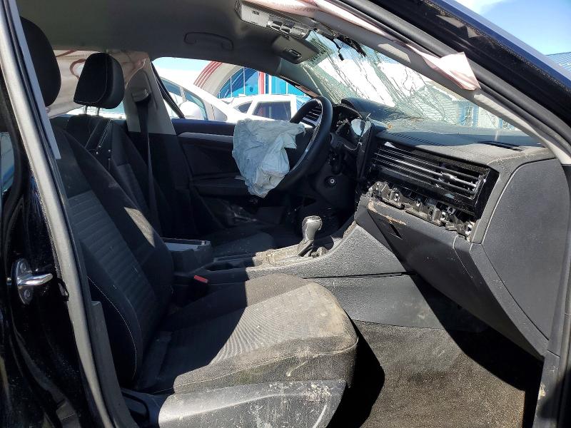 Продажа на аукционе авто 2026 Volkswagen Jetta, vin: 3VW5W7BU5TM002130, номер лота: 70214556