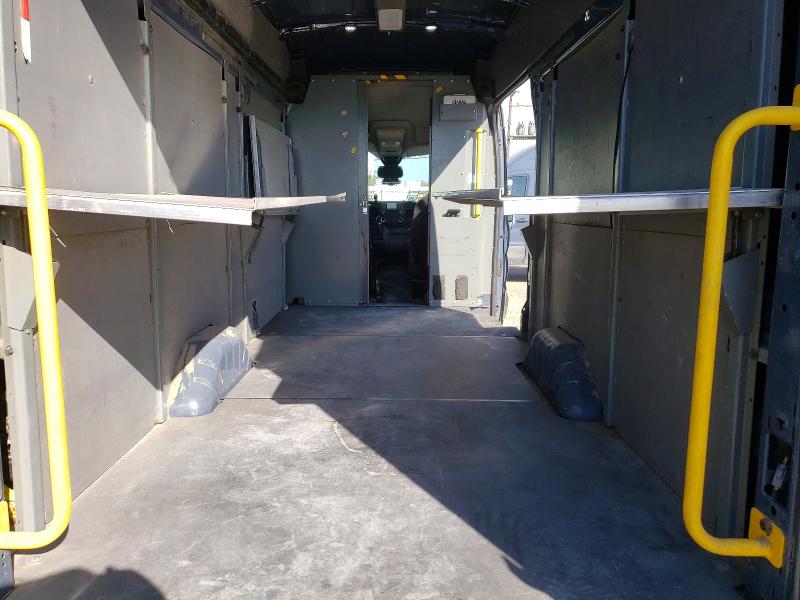 61141596 :رقم المزاد ، 1FTBR3X81LKA56033 vin ، 2020 Ford Transit مزاد بيع