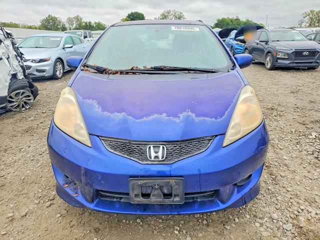 70010946 :رقم المزاد ، JHMGE884X9S026269 vin ، 2009 Honda Fit مزاد بيع