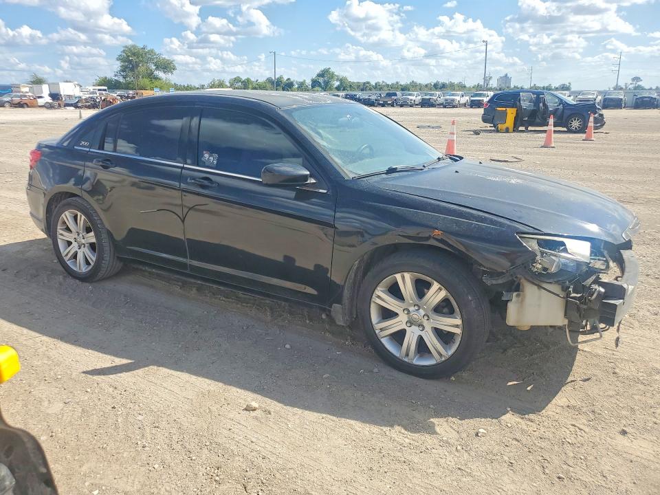 Aukcja sprzedaży 2013 Chrysler 200, vin: 1C3CCBAB0DN704888, numer aukcji: 68932346