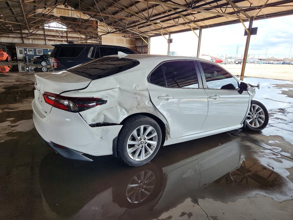 2023 Toyota Camry მანქანა იყიდება აუქციონზე, vin: 4T1C11AK7PU107674, აუქციონის ნომერი: 71107086