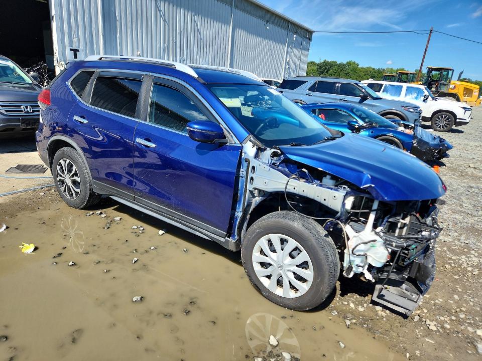 2017 Nissan Rogue მანქანა იყიდება აუქციონზე, vin: JN8AT2MV3HW015005, აუქციონის ნომერი: 67839726