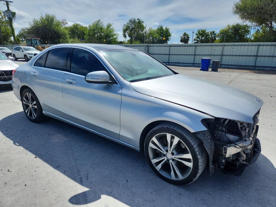 Продажа на аукционе авто 2015 Mercedes-benz C, vin: 55SWF4KB5FU017478, номер лота: 69404406