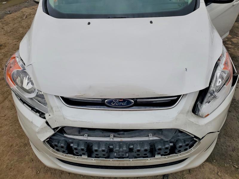 69568136 :رقم المزاد ، 1FADP5AU6GL104258 vin ، 2016 Ford C-max مزاد بيع