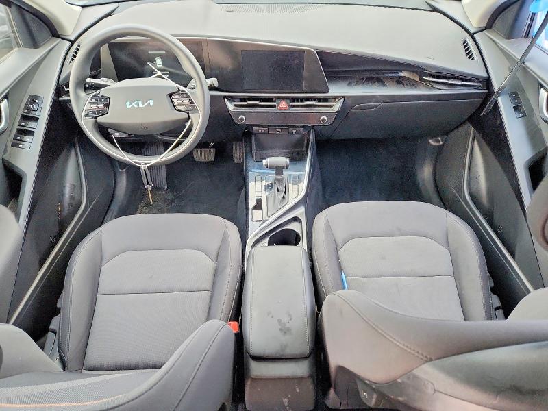 2026 Kia Niro მანქანა იყიდება აუქციონზე, vin: KNDCP3LE5T5363600, აუქციონის ნომერი: 68443806