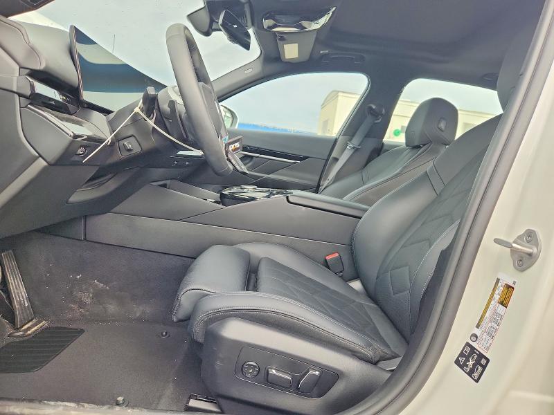 68432686 :رقم المزاد ، WBA53FJ0XTCX42565 vin ، 2026 Bmw 530 مزاد بيع