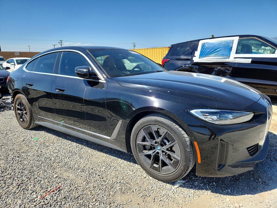 68797106 :رقم المزاد ، WBY73AW08NFM96610 vin ، 2022 Bmw I4 مزاد بيع