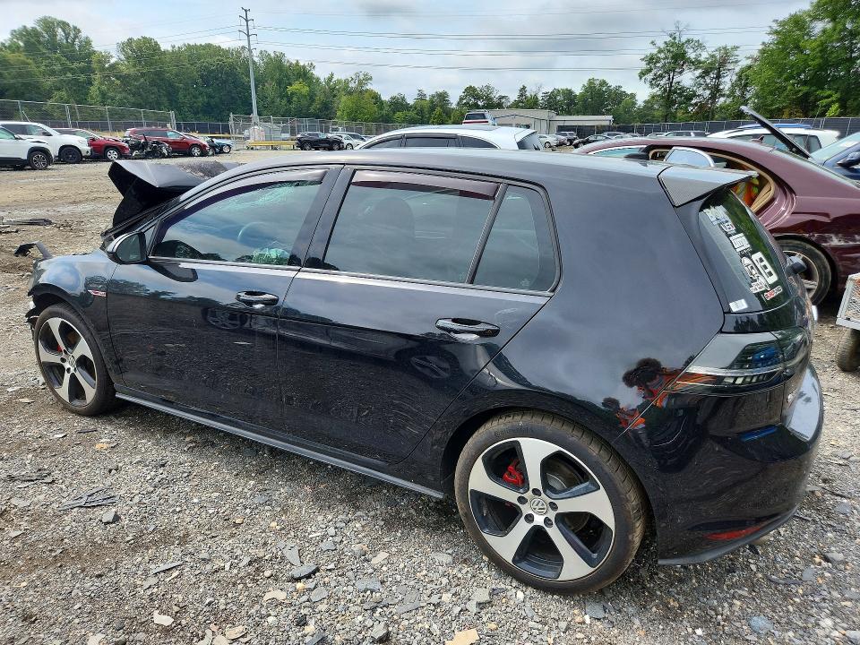 2015 Volkswagen Gti მანქანა იყიდება აუქციონზე, vin: 3VW4T7AU7FM097980, აუქციონის ნომერი: 67415106