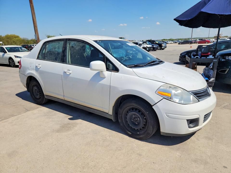 70004536 :رقم المزاد ، 3N1BC1AP9BL359552 vin ، 2011 Nissan Versa مزاد بيع