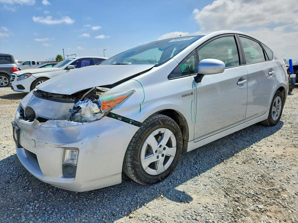 69896916 :رقم المزاد ، JTDKN3DU4B0322202 vin ، 2011 Toyota Prius مزاد بيع