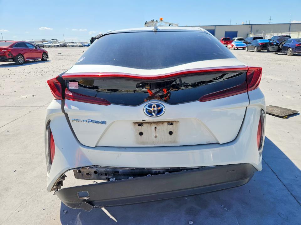 Продажа на аукционе авто 2020 Toyota Prius Prime, vin: JTDKARFP5L3127263, номер лота: 69915576