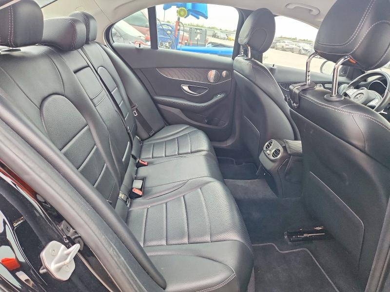 67797326 :رقم المزاد ، 55SWF4JB1GU157370 vin ، 2016 Mercedes-benz C مزاد بيع