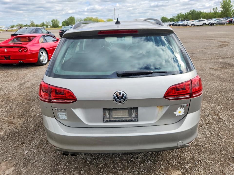 69039226 :رقم المزاد ، 3VWC17AU8FM512953 vin ، 2015 Volkswagen Golf Sportwagen مزاد بيع