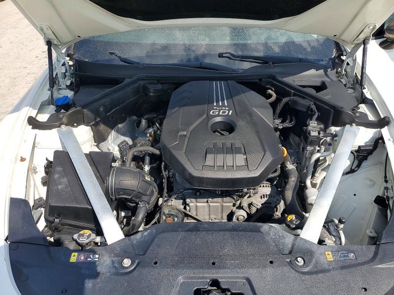 2020 Kia Stinger მანქანა იყიდება აუქციონზე, vin: KNAE15LA4L6073679, აუქციონის ნომერი: 70405336