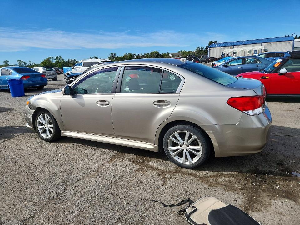 2014 Subaru Legacy მანქანა იყიდება აუქციონზე, vin: 4S3BMBC60E3036026, აუქციონის ნომერი: 70072656