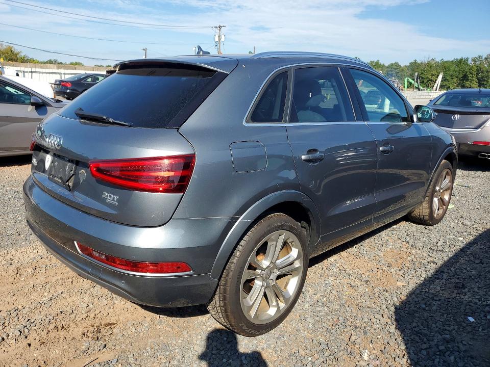 68485766 :رقم المزاد ، WA1GFCFS9FR014503 vin ، 2015 Audi Q3 مزاد بيع