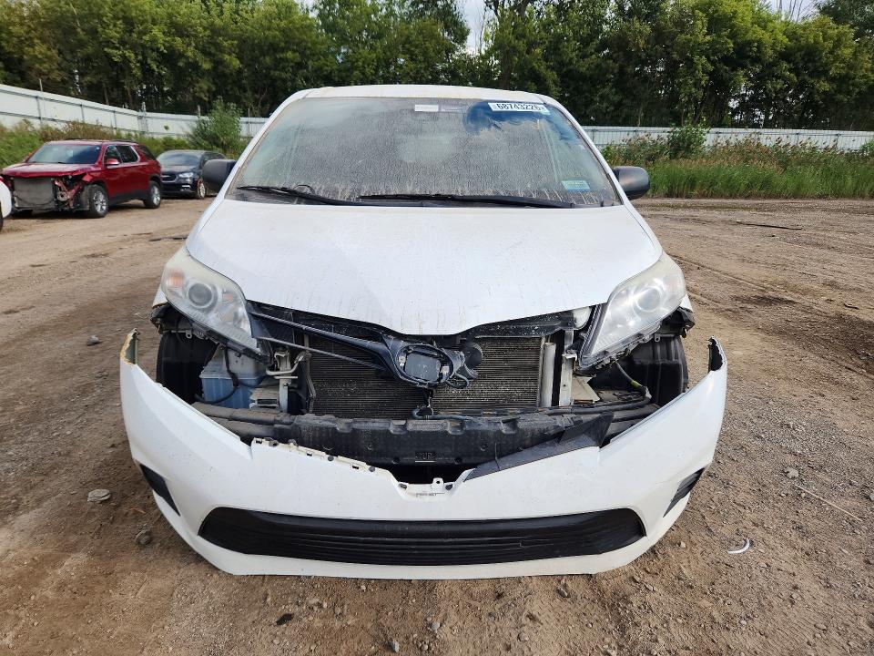 Продажа на аукционе авто 2019 Toyota Sienna, vin: 5TDZZ3DC6KS980353, номер лота: 68743226
