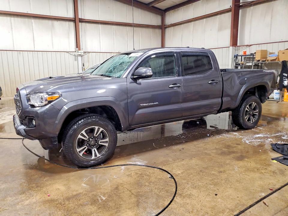 70163426 :رقم المزاد ، 5TFDZ5BN7GX012189 vin ، 2016 Toyota Tacoma مزاد بيع