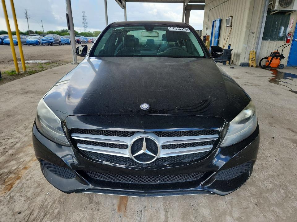 Продаж на аукціоні авто 2017 Mercedes-benz C, vin: 55SWF4JB0HU214353, номер лоту: 67640916