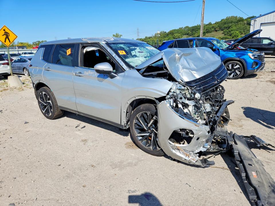 67935796 :رقم المزاد ، JA4J4VA84RZ027960 vin ، 2024 Mitsubishi Outlander مزاد بيع