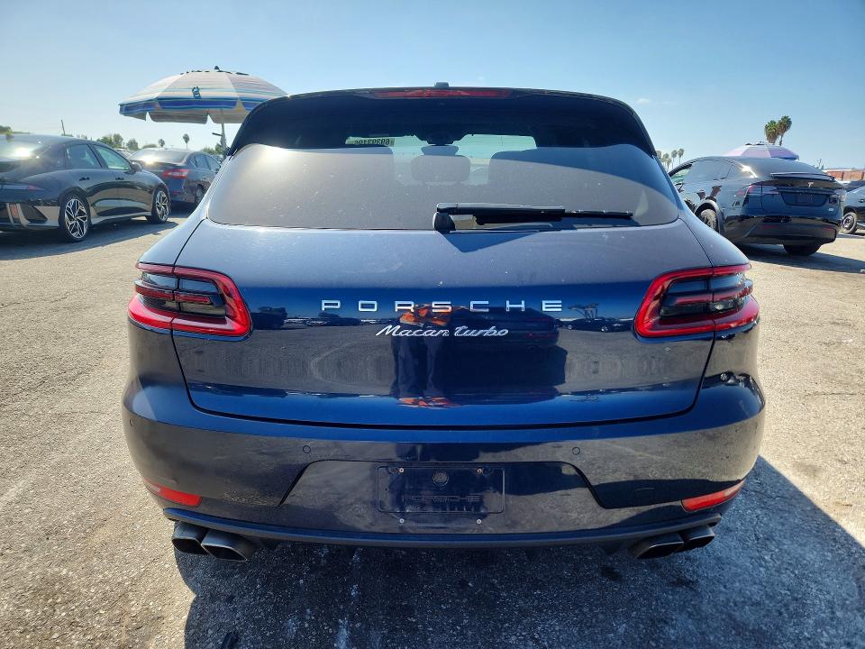 2015 Porsche Macan მანქანა იყიდება აუქციონზე, vin: WP1AF2A51FLB92415, აუქციონის ნომერი: 69393196