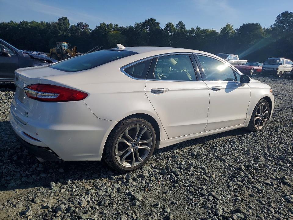 Aukcja sprzedaży 2019 Ford Fusion, vin: 3FA6P0CD1KR198181, numer aukcji: 68914436