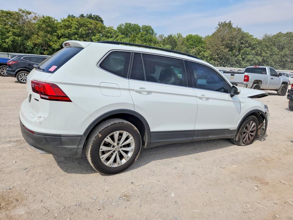 Продажа на аукционе авто 2019 Volkswagen Tiguan, vin: 3VV2B7AX0KM066265, номер лота: 70076916