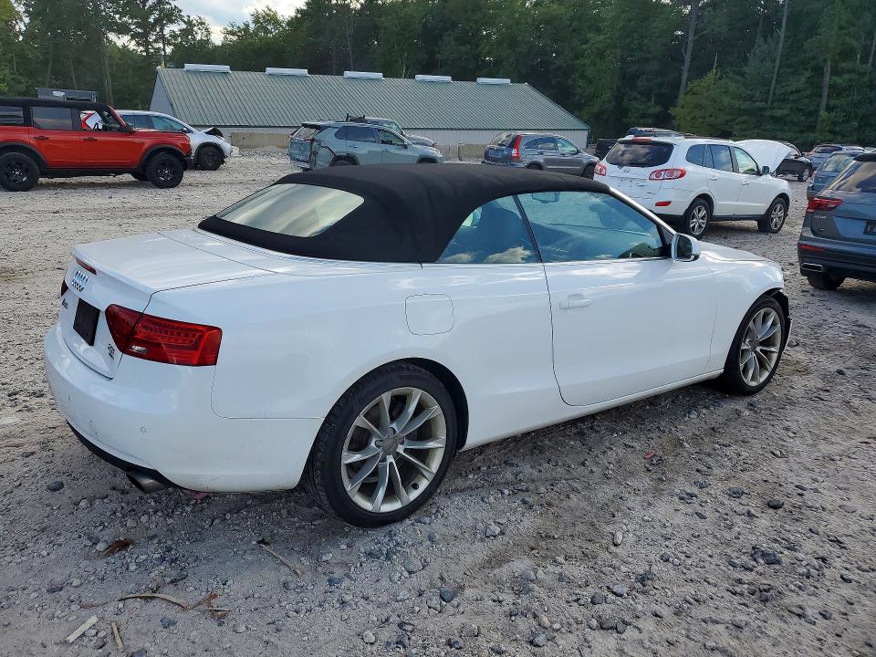 2013 Audi A5 მანქანა იყიდება აუქციონზე, vin: WAULFAFH6DN011184, აუქციონის ნომერი: 69337996