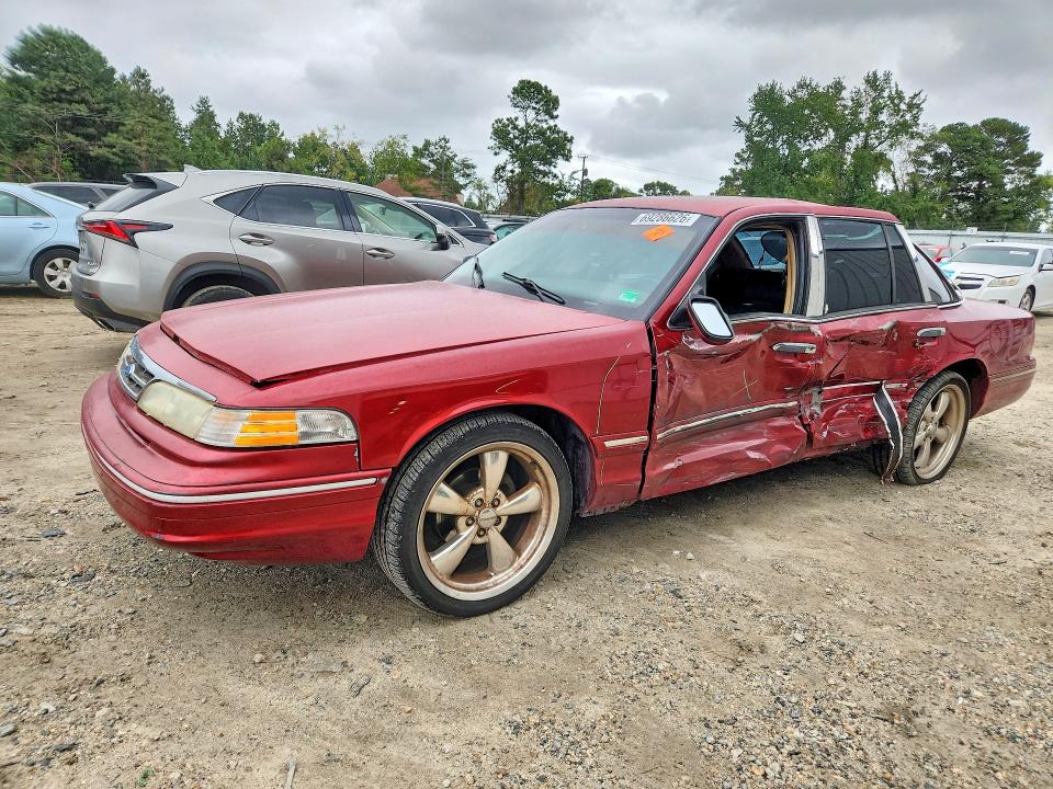 Продажа на аукционе авто 1997 Ford Crown Victoria, vin: 2FALP74WXVX210474, номер лота: 69286626