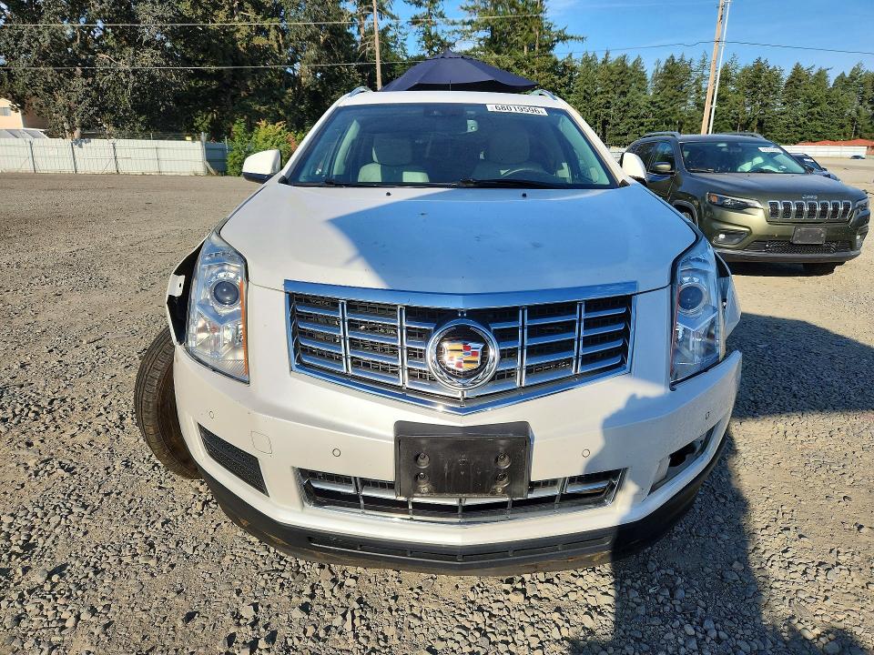 68019596 :رقم المزاد ، 3GYFNEE37GS563152 vin ، 2016 Cadillac Srx مزاد بيع
