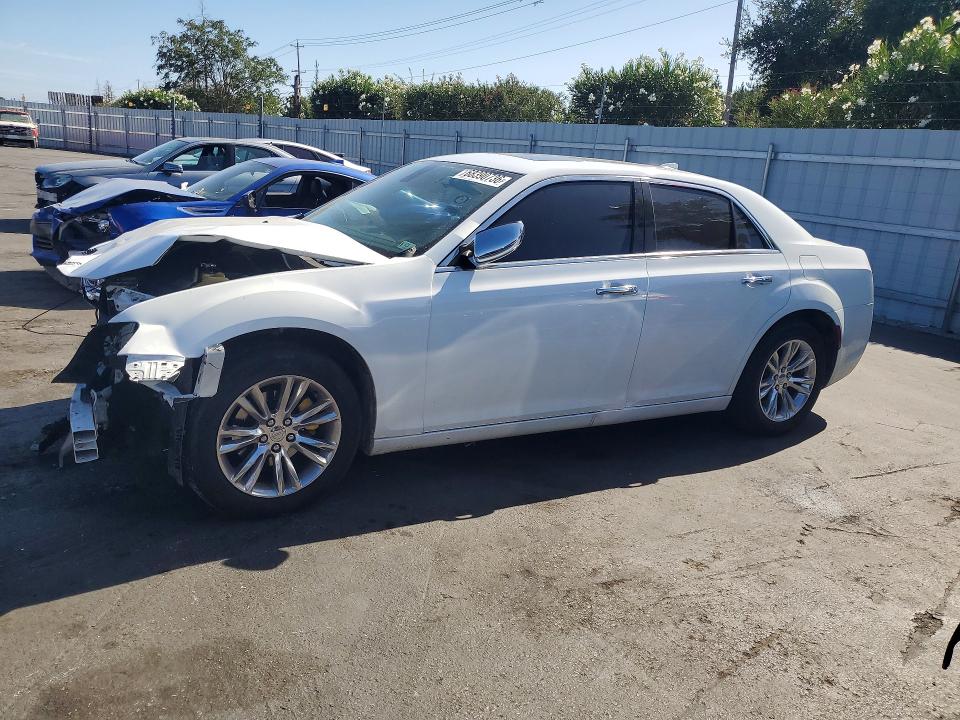 68390736 :رقم المزاد ، 2C3CCAEG2GH298402 vin ، 2016 Chrysler 300c مزاد بيع