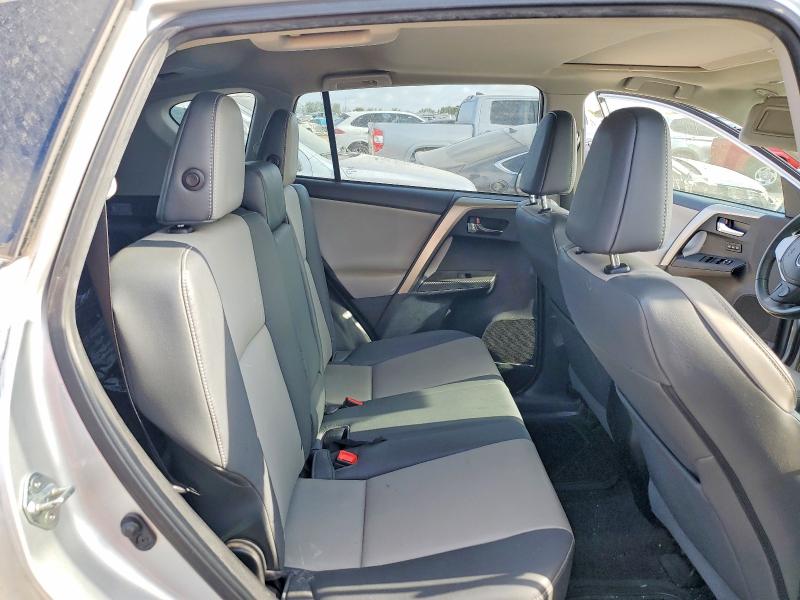 Продажа на аукционе авто 2015 Toyota Rav4, vin: 2T3YFREV0FW154030, номер лота: 68602406