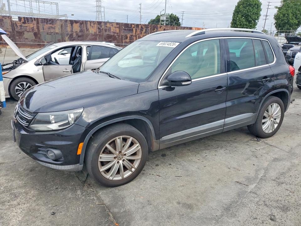 2014 Volkswagen Tiguan მანქანა იყიდება აუქციონზე, vin: WVGAV3AX0EW545148, აუქციონის ნომერი: 69824826