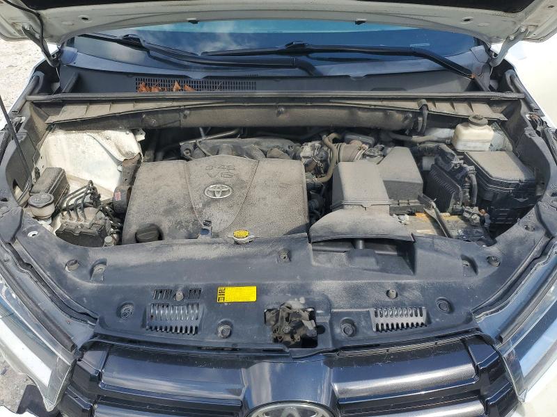 Продаж на аукціоні авто 2017 Toyota Highlander, vin: 5TDJZRFHXHS395440, номер лоту: 68214786