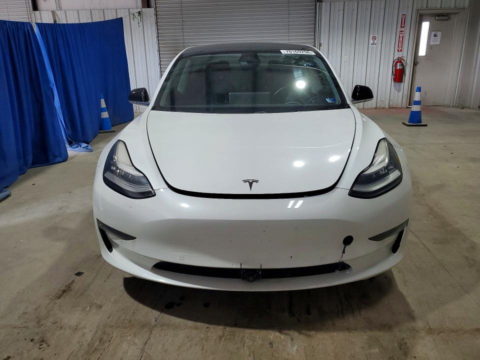 Продажа на аукционе авто 2020 Tesla Model 3, vin: 5YJ3E1EAXLF737069, номер лота: 70169296