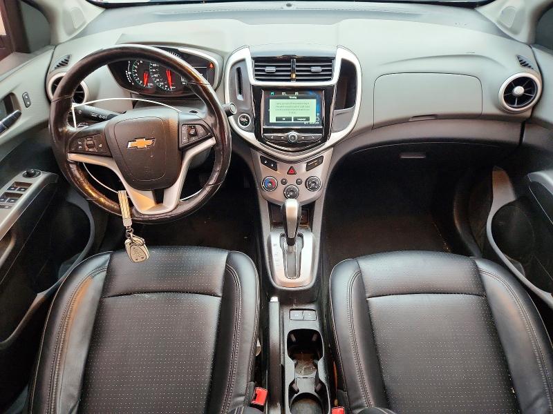 70376566 :رقم المزاد ، 1G1JF5SB3H4117745 vin ، 2017 Chevrolet Sonic مزاد بيع