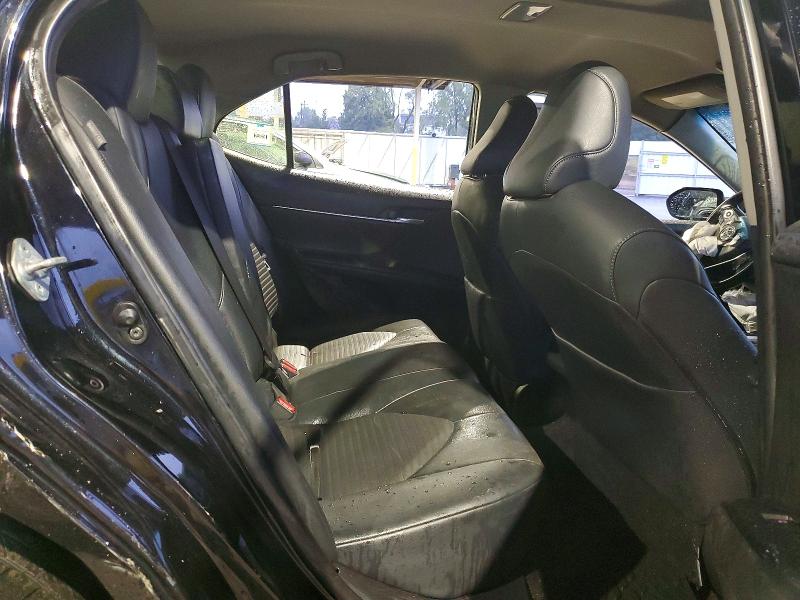 Продажа на аукционе авто 2018 Toyota Camry, vin: JTNB11HK5J3019401, номер лота: 70782776