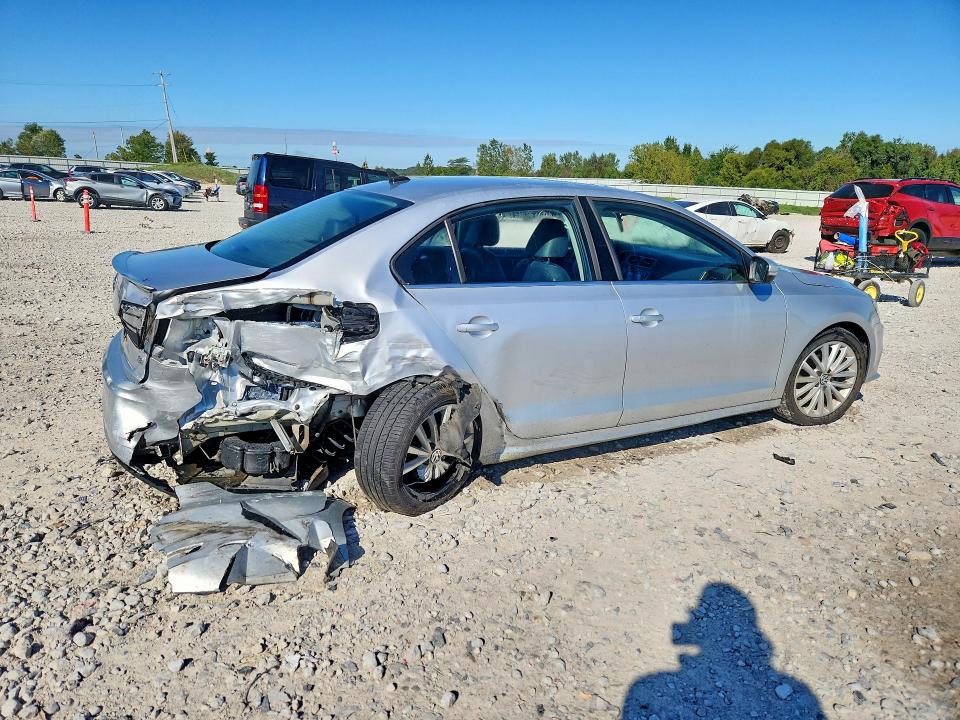 Продажа на аукционе авто 2016 Volkswagen Jetta, vin: 3VWL07AJXGM327703, номер лота: 69228206