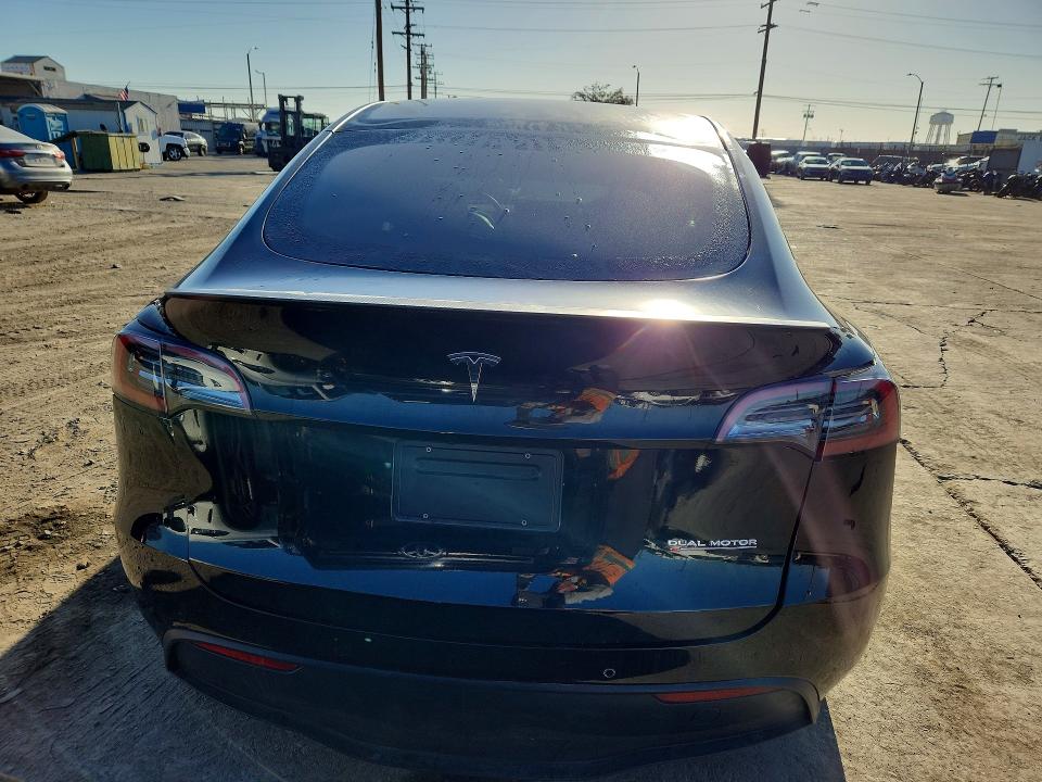 Продаж на аукціоні авто 2022 Tesla Model Y, vin: 7SAYGDEF4NF490568, номер лоту: 68690796