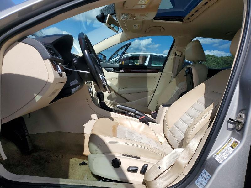 2013 Volkswagen Passat მანქანა იყიდება აუქციონზე, vin: 1VWCN7A33DC050263, აუქციონის ნომერი: 67926836