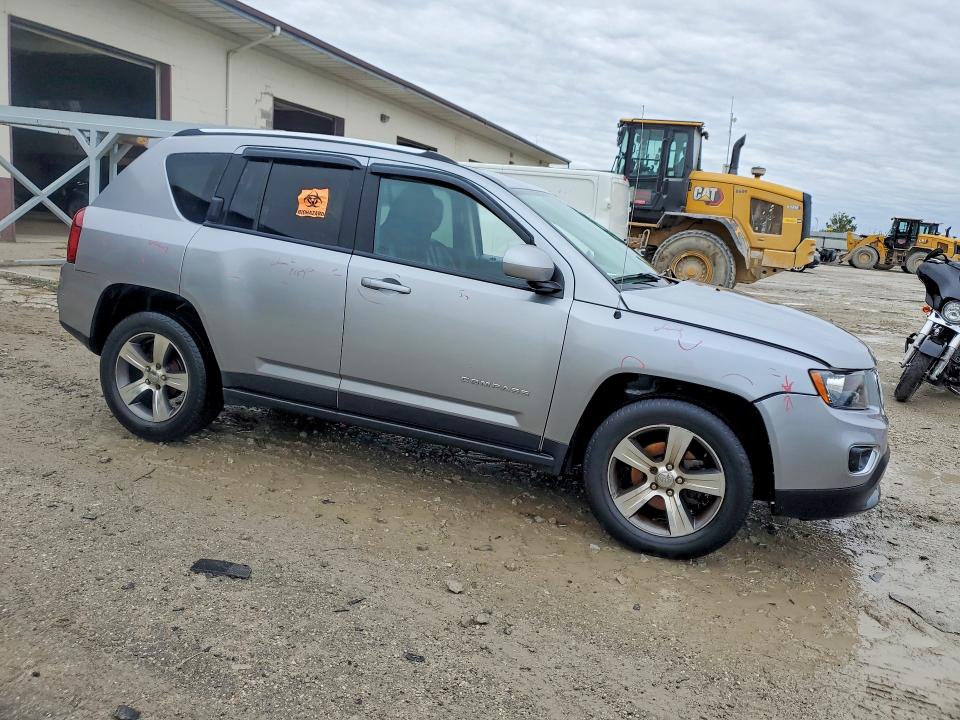 69898476 :رقم المزاد ، 1C4NJCEB4HD169277 vin ، 2017 Jeep Compass مزاد بيع