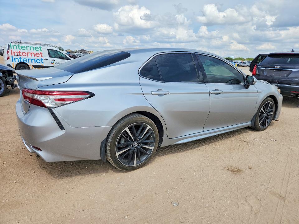 Aukcja sprzedaży 2018 Toyota Camry, vin: 4T1B61HK8JU071617, numer aukcji: 68523806