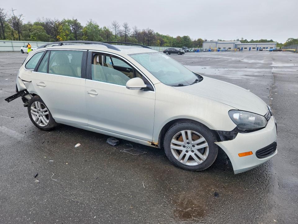 70101526 :رقم المزاد ، 3VWPL7AJ8BM633543 vin ، 2011 Volkswagen Jetta مزاد بيع