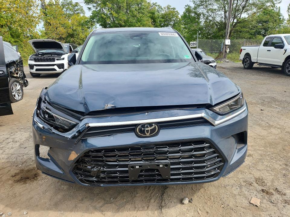 Auction sale of the 2025 Toyota Grand Highlander Hybrid, vin: 5TDACAB54SS055092, lot number: 69489366