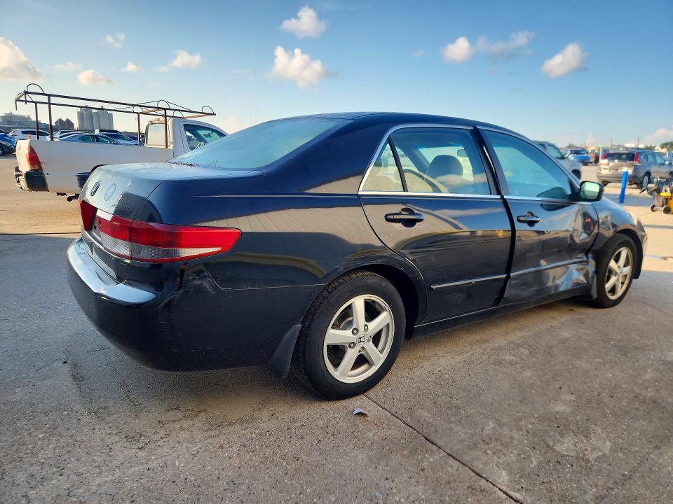 2003 Honda Accord მანქანა იყიდება აუქციონზე, vin: JHMCM566X3C030666, აუქციონის ნომერი: 68050236