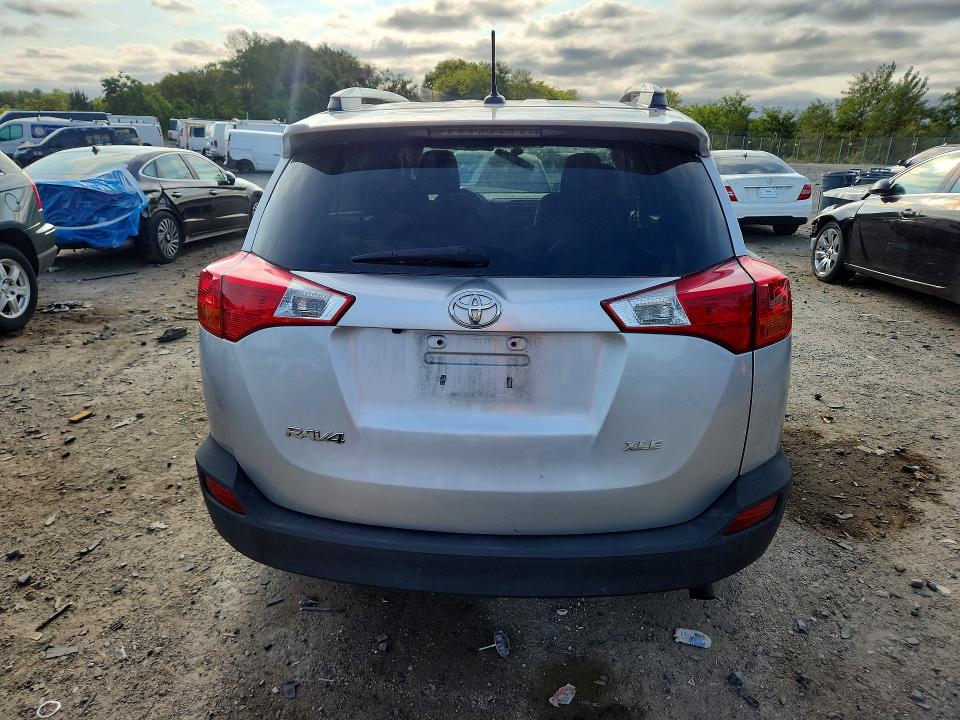 2015 Toyota Rav4 მანქანა იყიდება აუქციონზე, vin: 2T3WFREV6FW230227, აუქციონის ნომერი: 69617276