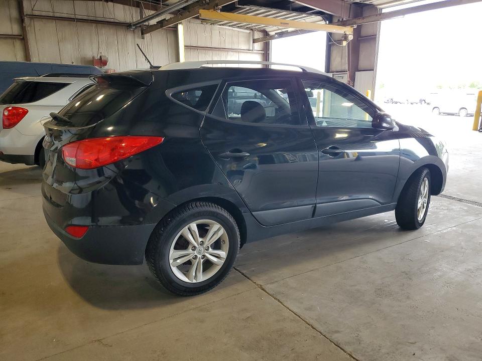 Продаж на аукціоні авто 2011 Hyundai Tucson, vin: KM8JU3AC3BU203216, номер лоту: 69123646
