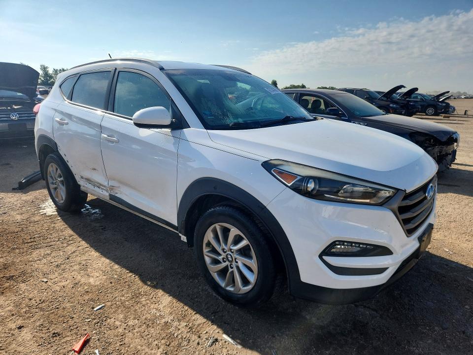 2016 Hyundai Tucson მანქანა იყიდება აუქციონზე, vin: KM8J33A48GU133991, აუქციონის ნომერი: 67344366