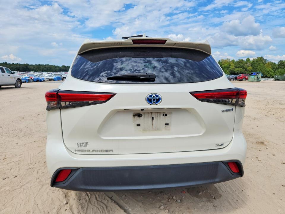 Продаж на аукціоні авто 2021 Toyota Highlander, vin: 5TDGARAH2MS505559, номер лоту: 67685756