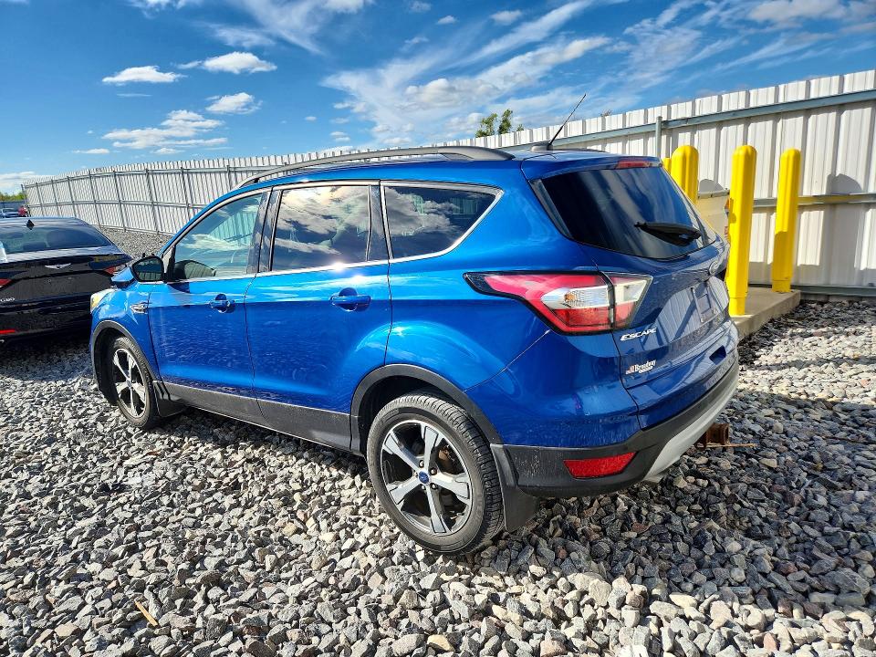 2017 Ford Escape მანქანა იყიდება აუქციონზე, vin: 1FMCU0G97HUA21000, აუქციონის ნომერი: 69987146